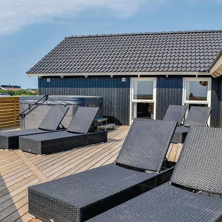 Four-bedroom Holiday In Harboore Ferienhaus Harboør